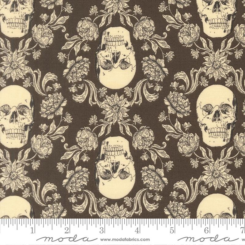 Gothic Haunt Charcoal 21006 15 Moda #1