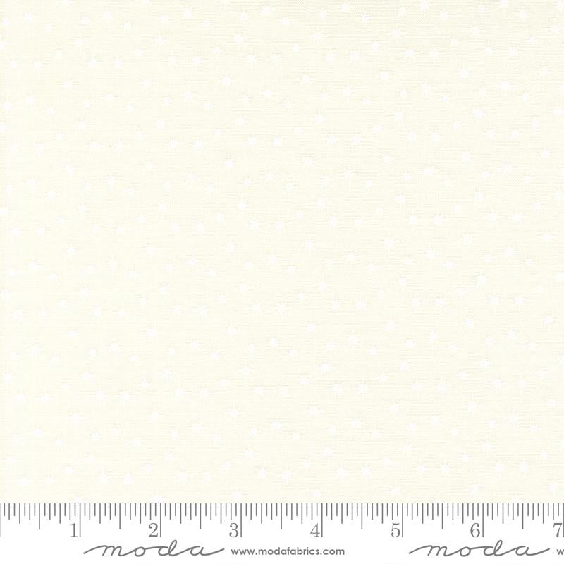 December Darling Snow White 31816 41 Moda #1