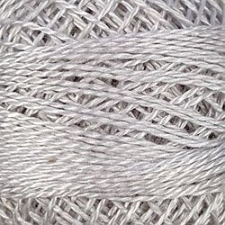 Valdani Solid 12wt #117 - White Smoke Gray