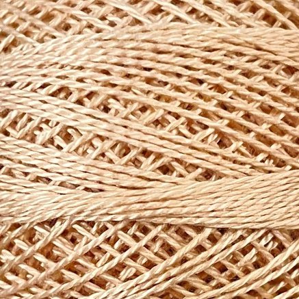 Valdani 12wt Solid #146 - Luminous Beige Light