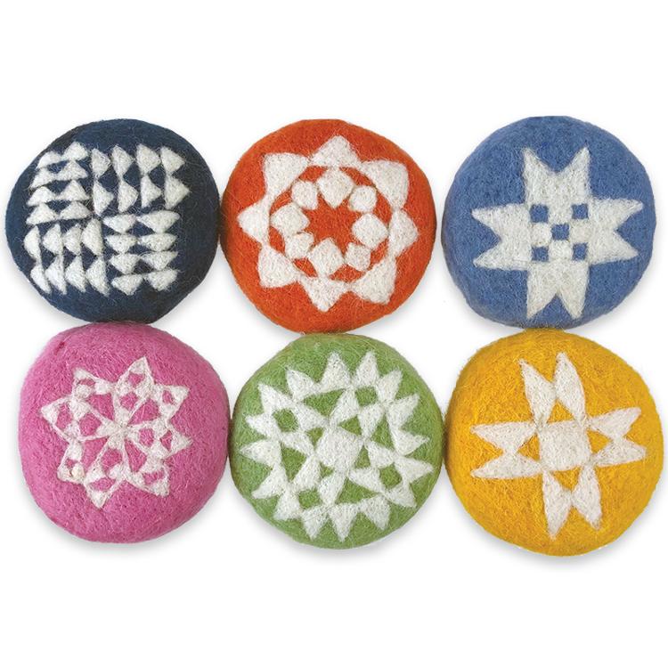 Wool Pin Cushion Quilt Design