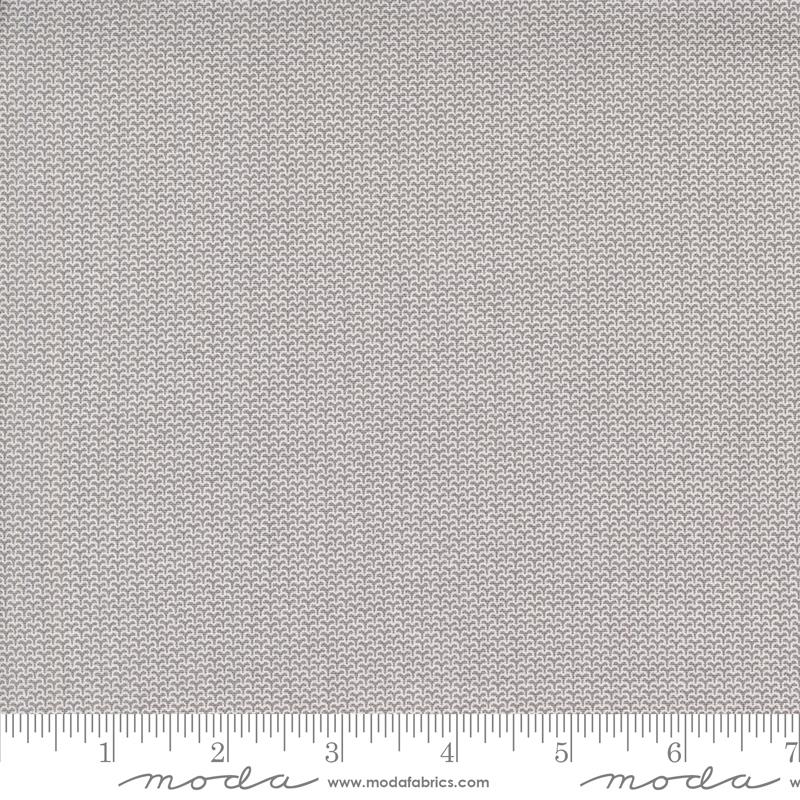 Itty Bitty Background Gathering Grey 49280-13