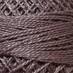 Valdani Solid 12wt #8102 - Withered Mulberry Medium