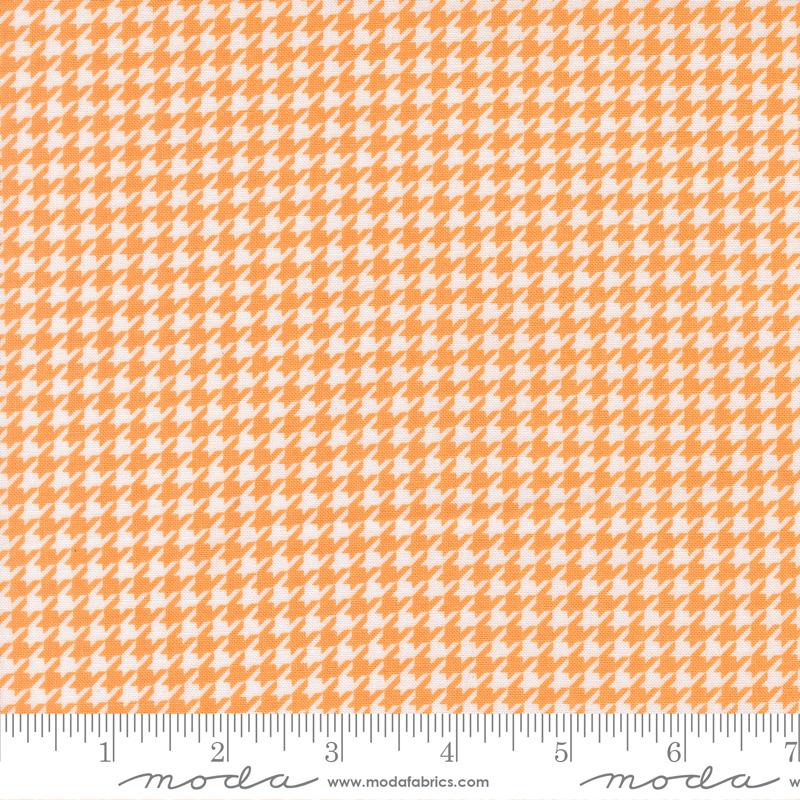Delightfully Yours Apricot 37702-13