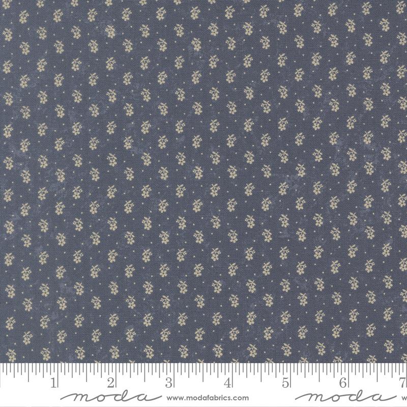 Bluebirds Nest Mid Blue 9805-34