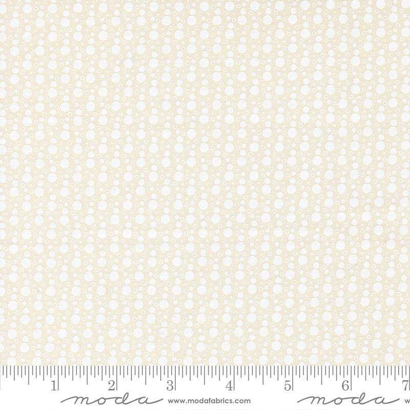 30s Playtime 2025 Eggshell Whit 23376-21