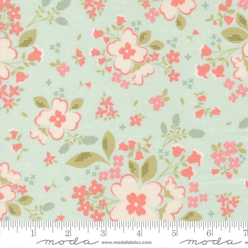 Sunbonnet Pale Blue 31760-19