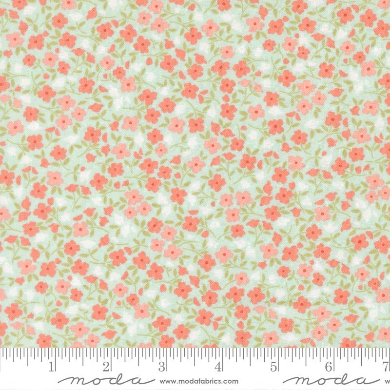 Sunbonnet Pale Blue 31766-19