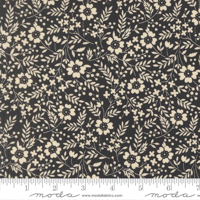 Arabesque Meadow Midnight 33834 -17