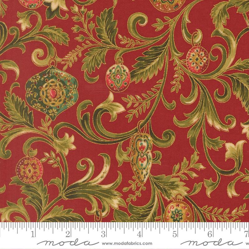 Merry Manor Metallic 33861-12M Crimson