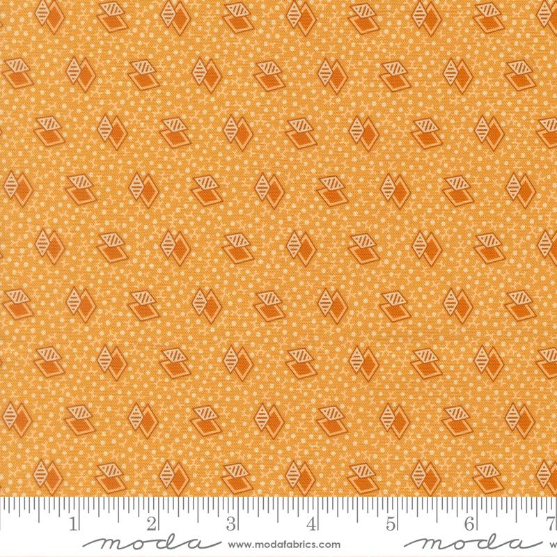 Miss Mollie 47567-15 Cheddar