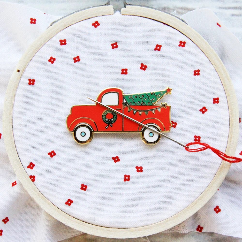 Christmas Truck Needle Minder