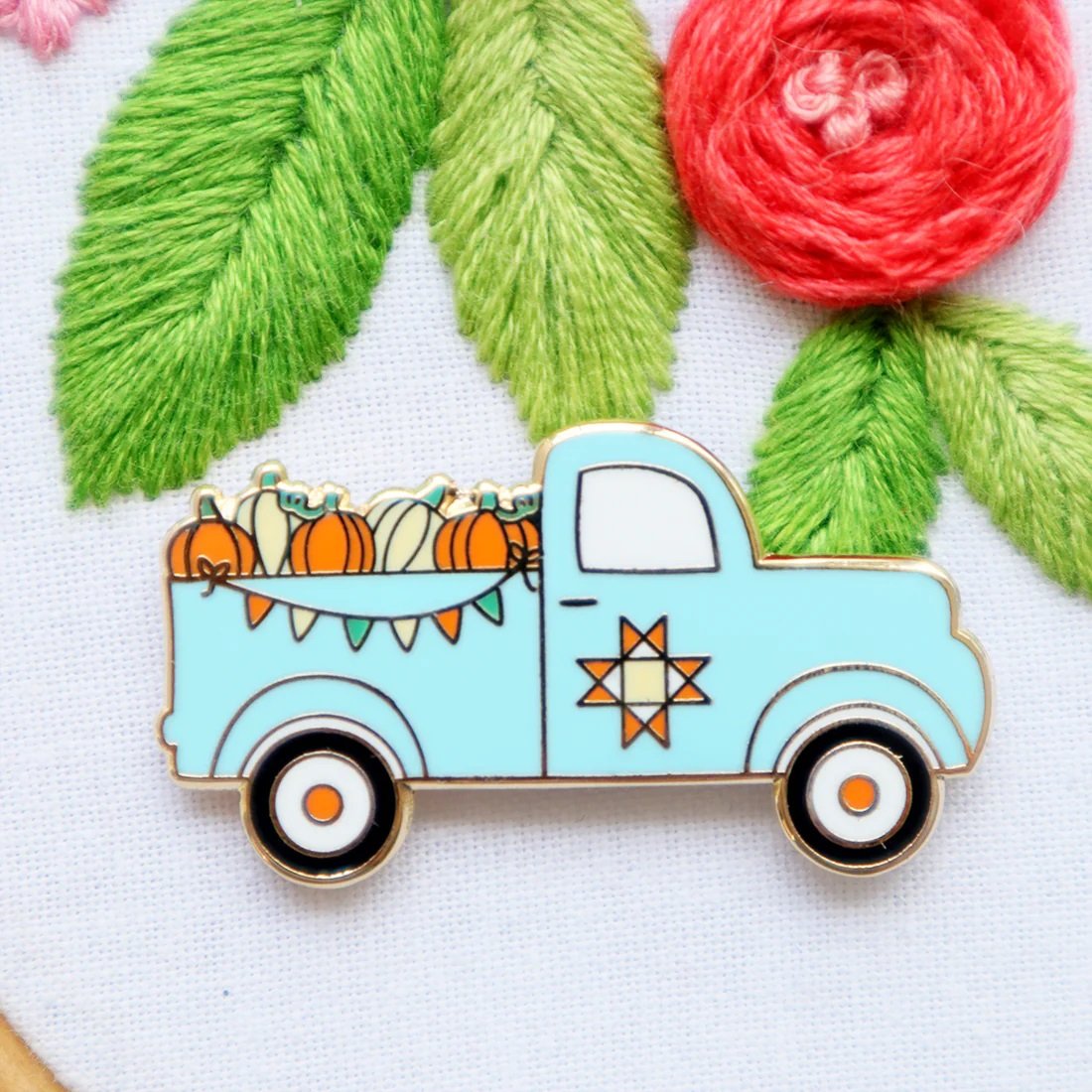 Fall Pumpkin Truck Needle Minder