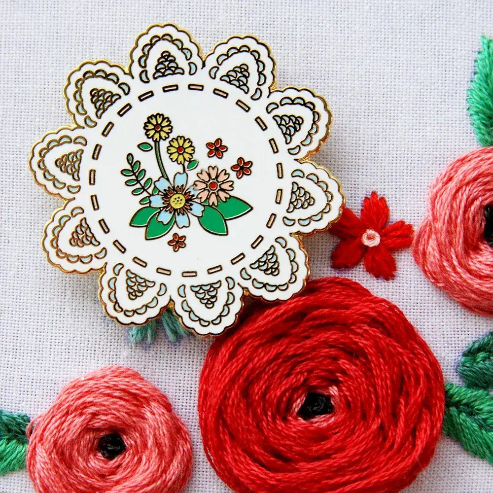 Floral Doily Needle Minder