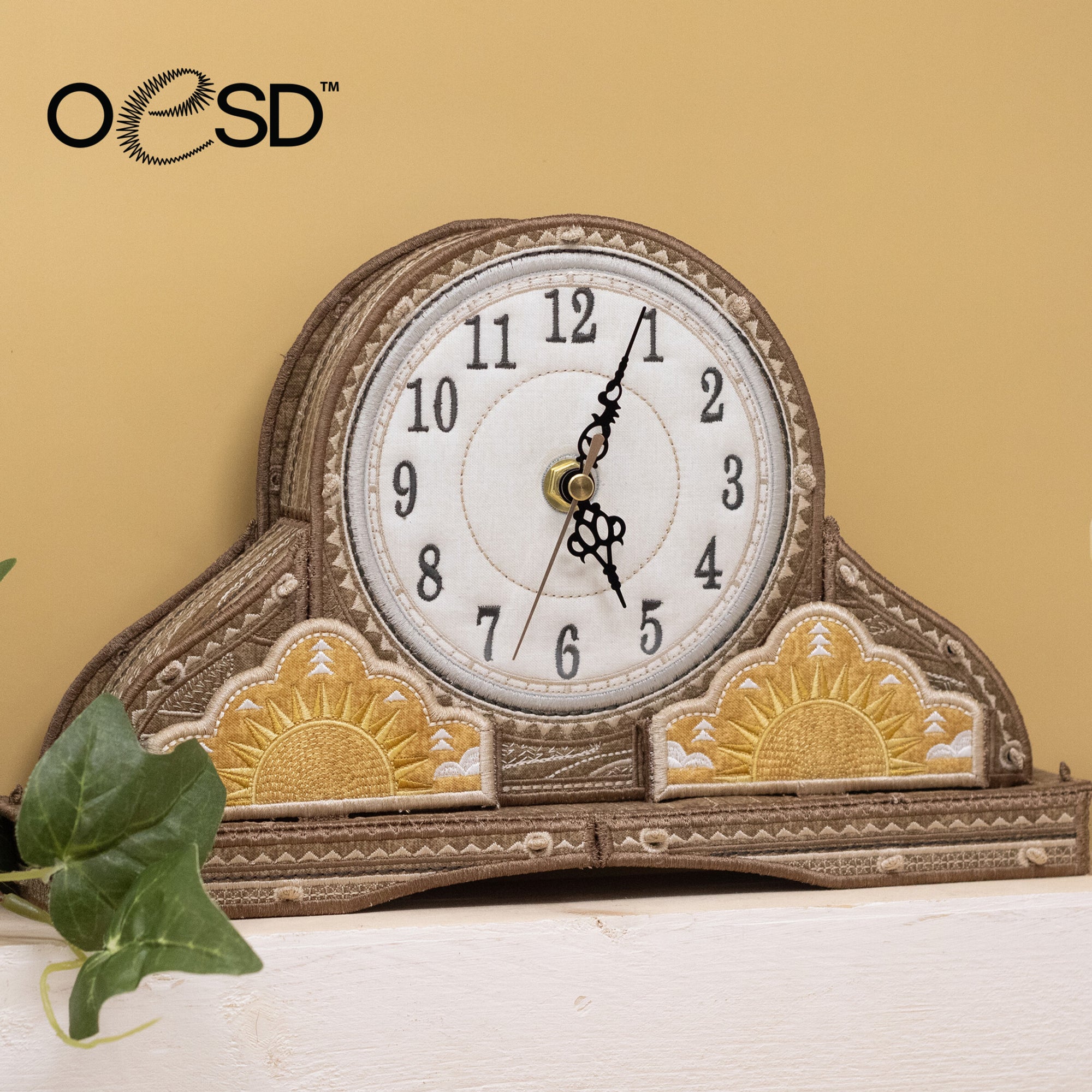 Freestanding Mantle Clock Machine Embroidery - ON USB STICK