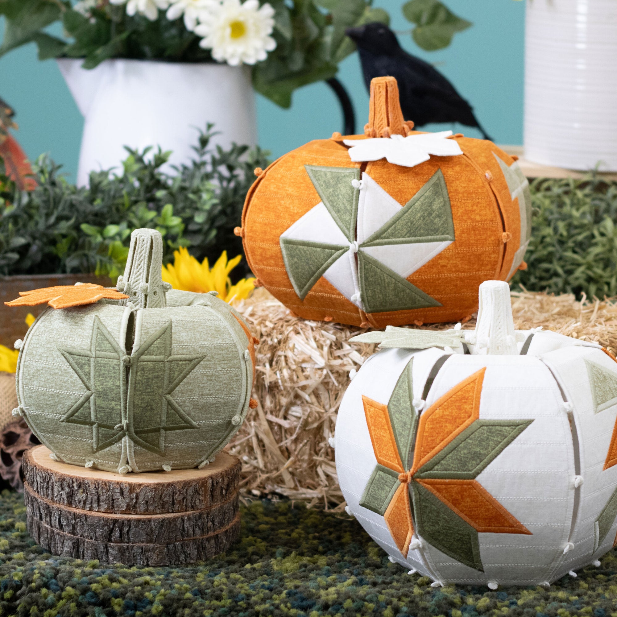 Freestanding Quilt Block Pumpkins Machine Embroidery - ON USB STICK
