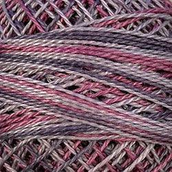 Valdani 12wt Variegated O542 - Vintage Lavender