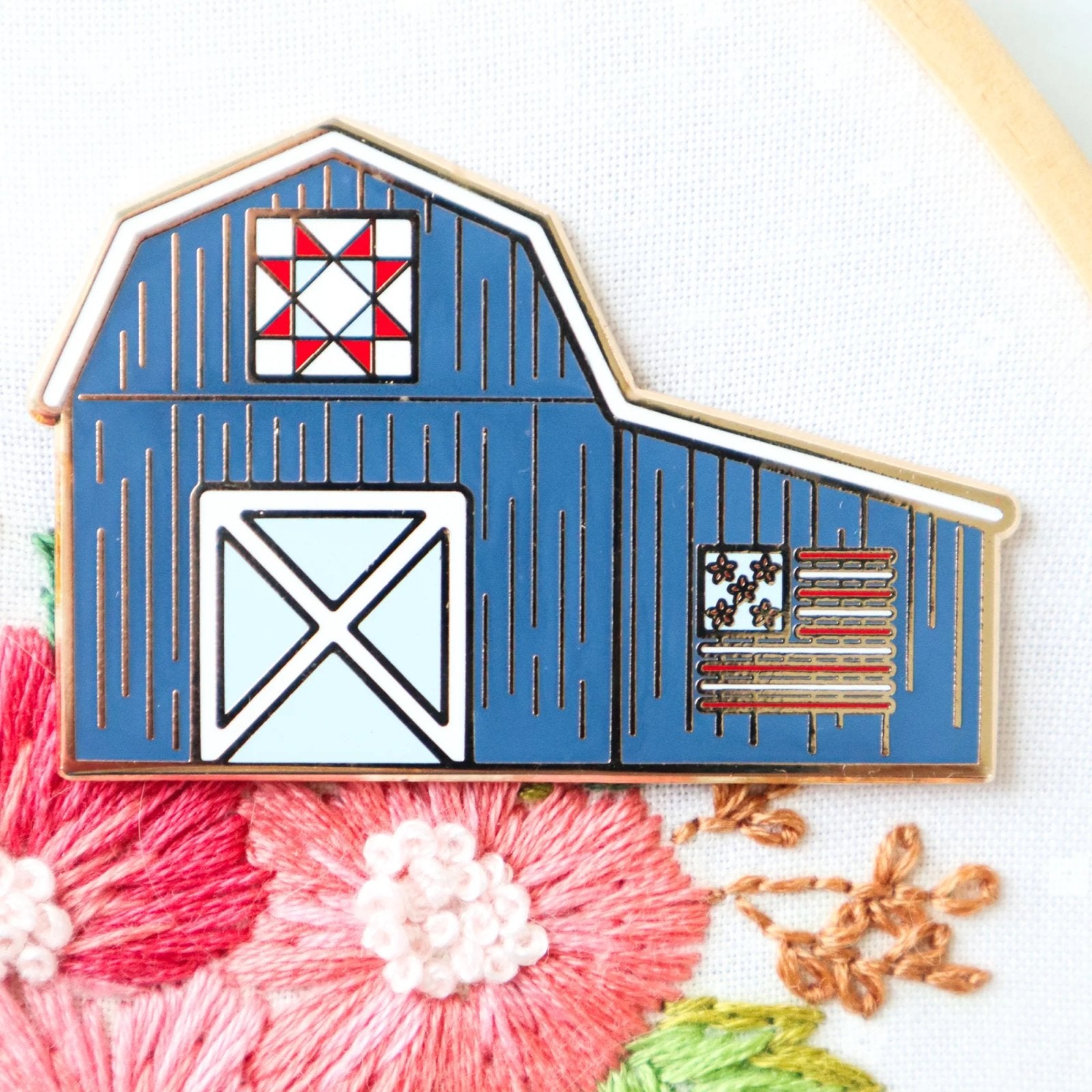 Patriotic Barn Needle Minder