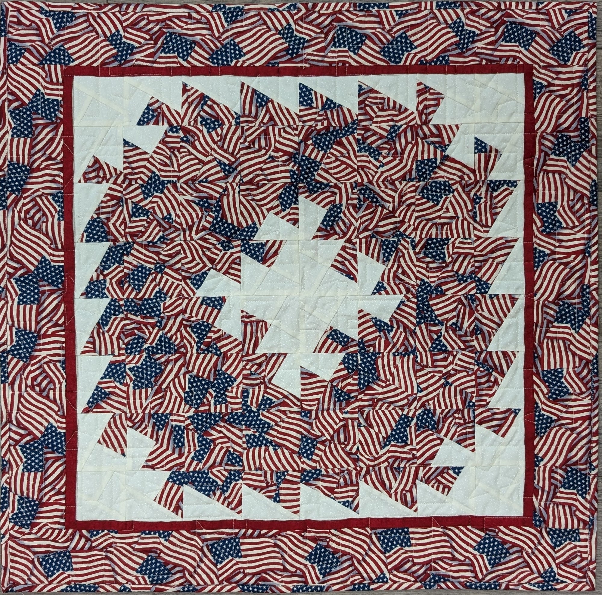 Twisted Wreath America 250 Size: 31" x 31"