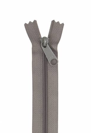 Zipper 24" Taupe