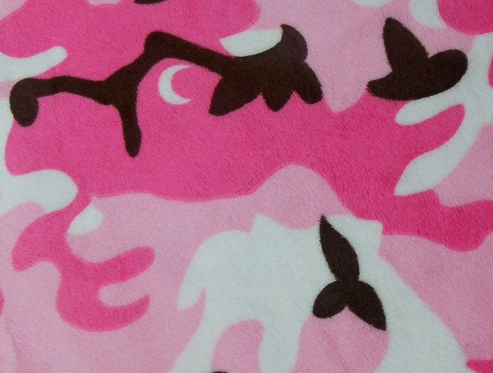 Camouflage Cuddle Pink